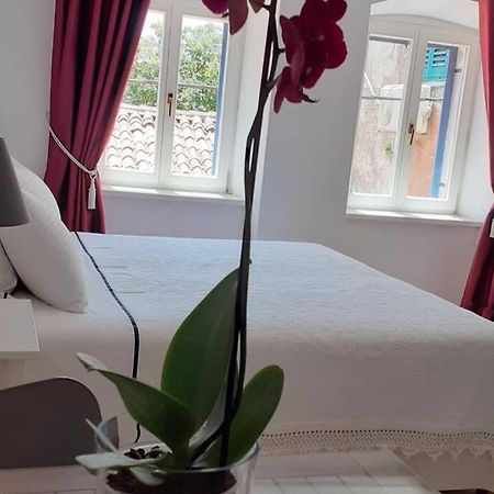 Comfortable Studio In Old Town Labin  Exterior foto
