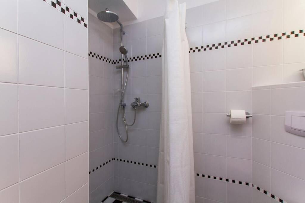 Comfortable Studio In Old Town Labin  Exterior foto